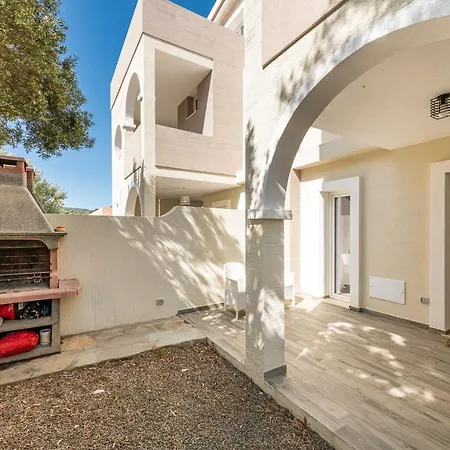 Elizabeth House Villasimius