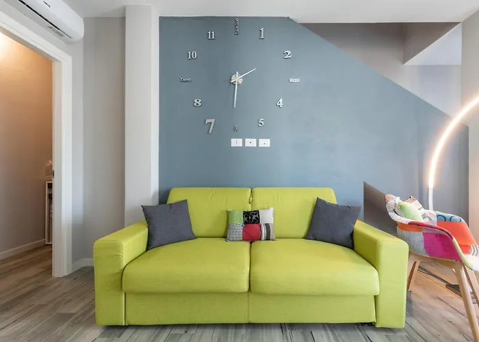 Elizabeth House * Вилласимиус